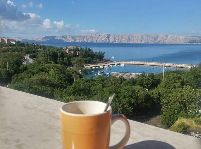 **casa Del Sole** بيت شباب